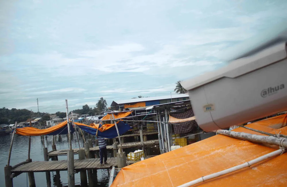 “Tử tế với Sa Cần” lắp camera giám sát hành vi xả rác cửa biển ảnh 3