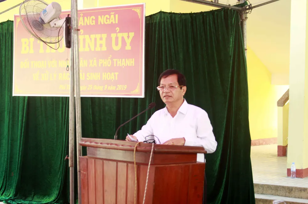 Bí thư Quảng Ngãi đối thoại với người dân về xử lý rác thải ảnh 2