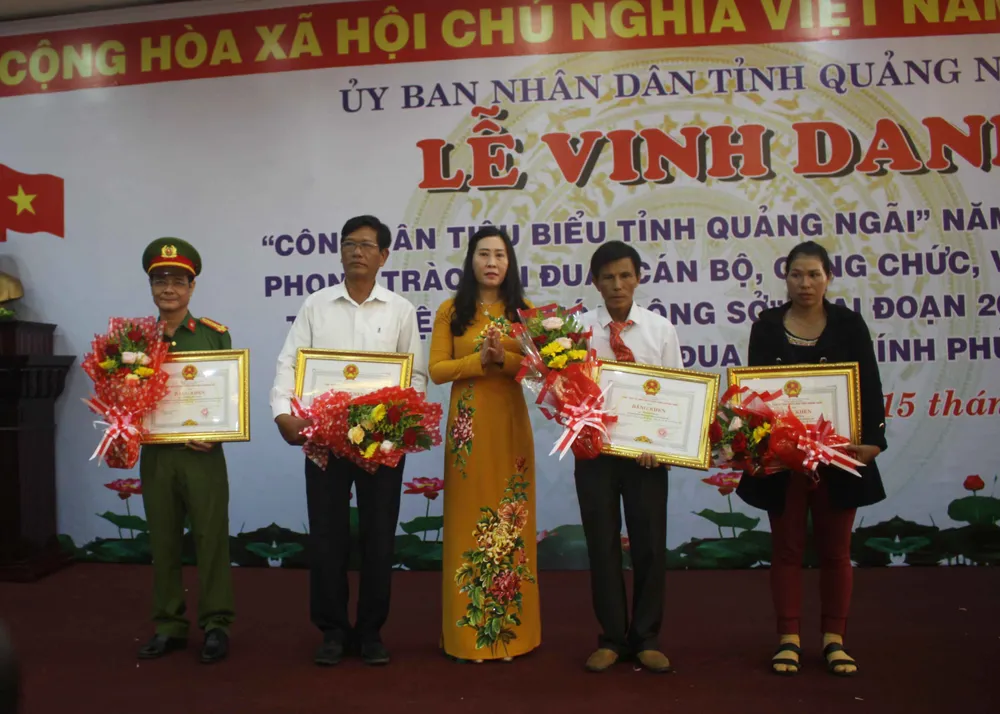 Vinh danh 9 công dân tiêu biểu tỉnh Quảng Ngãi ảnh 2