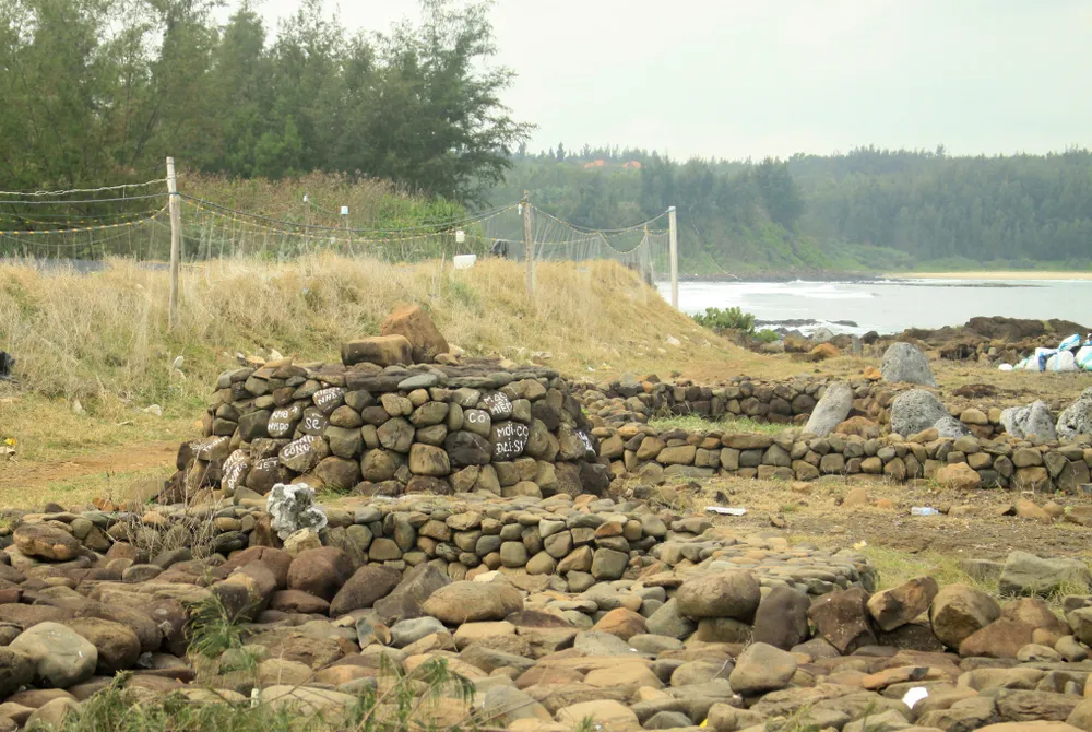 Kỳ lạ ông lão 20 năm xếp đá ảnh 6