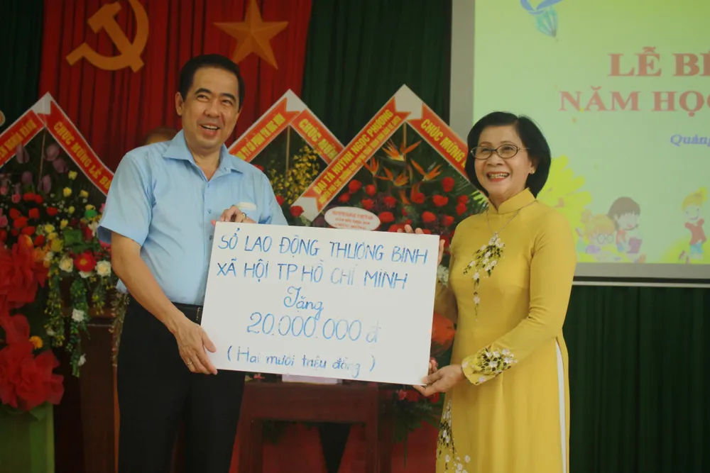 Nhiều học sinh Trung tâm Võ Hồng Sơn hòa nhập cộng đồng ảnh 6