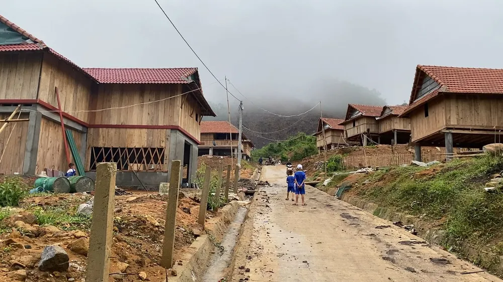 Sức trẻ làng thanh niên lập nghiệp Sơn Bua ảnh 5