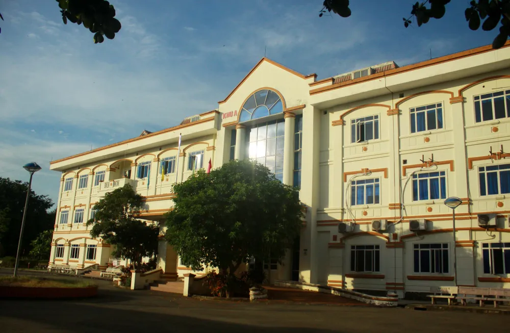 Cận cảnh Bệnh viện dã chiến ở Quảng Ngãi ảnh 1