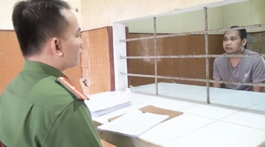 Quảng Ngãi: Khởi tố 5 bị can giả danh công an, viện kiểm soát lừa đảo hàng trăm tỷ ảnh 1