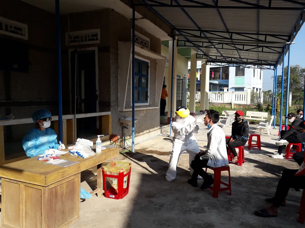 Hàng chục ngàn thanh niên miền Trung lên đường nhập ngũ ảnh 6