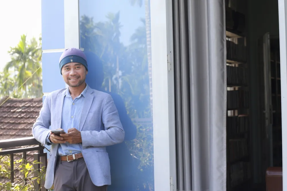 Chàng trai xây dựng thư viện miễn phí với 14.000 cuốn sách cho học sinh  ảnh 2