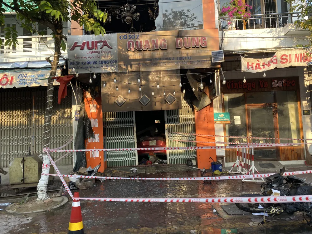 Quảng Ngãi: Hỏa hoạn cửa hàng kinh doanh, một gia đình 4 người thiệt mạng ảnh 1