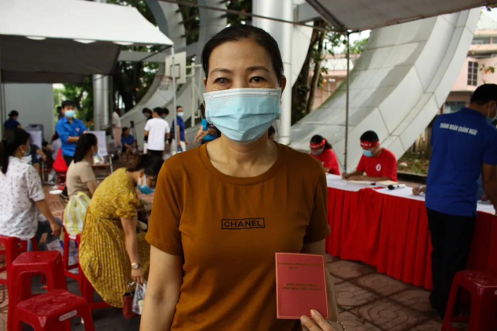 Quảng Ngãi: 600 người tham gia hiến máu tình nguyện  ảnh 4