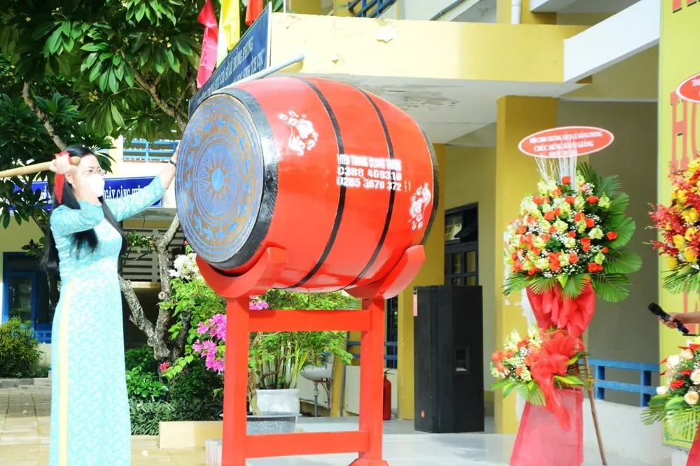 Nhiều địa phương tổ chức lễ khai giảng “đặc biệt” ảnh 14