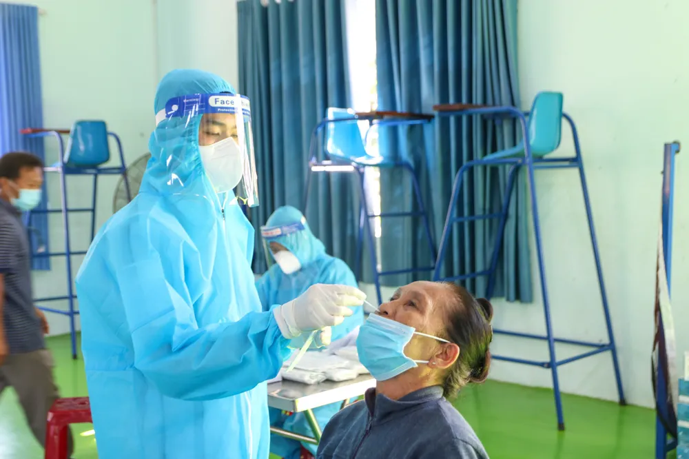 Cà Mau xét nghiệm Covid-19 toàn bộ người dân  ảnh 4