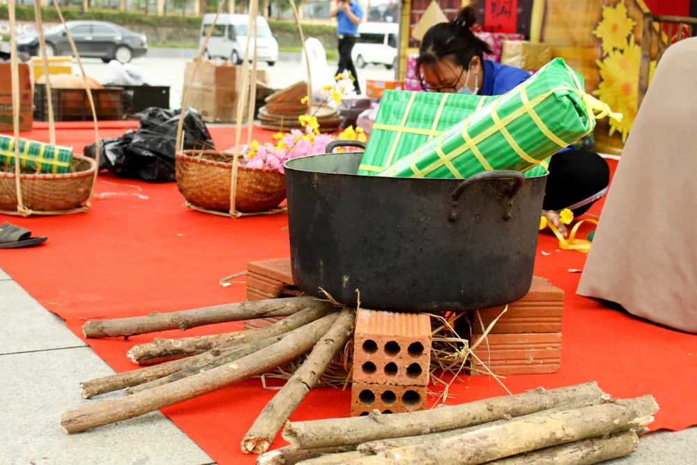 Mang quà tết đến vùng núi Quảng Ngãi ảnh 8