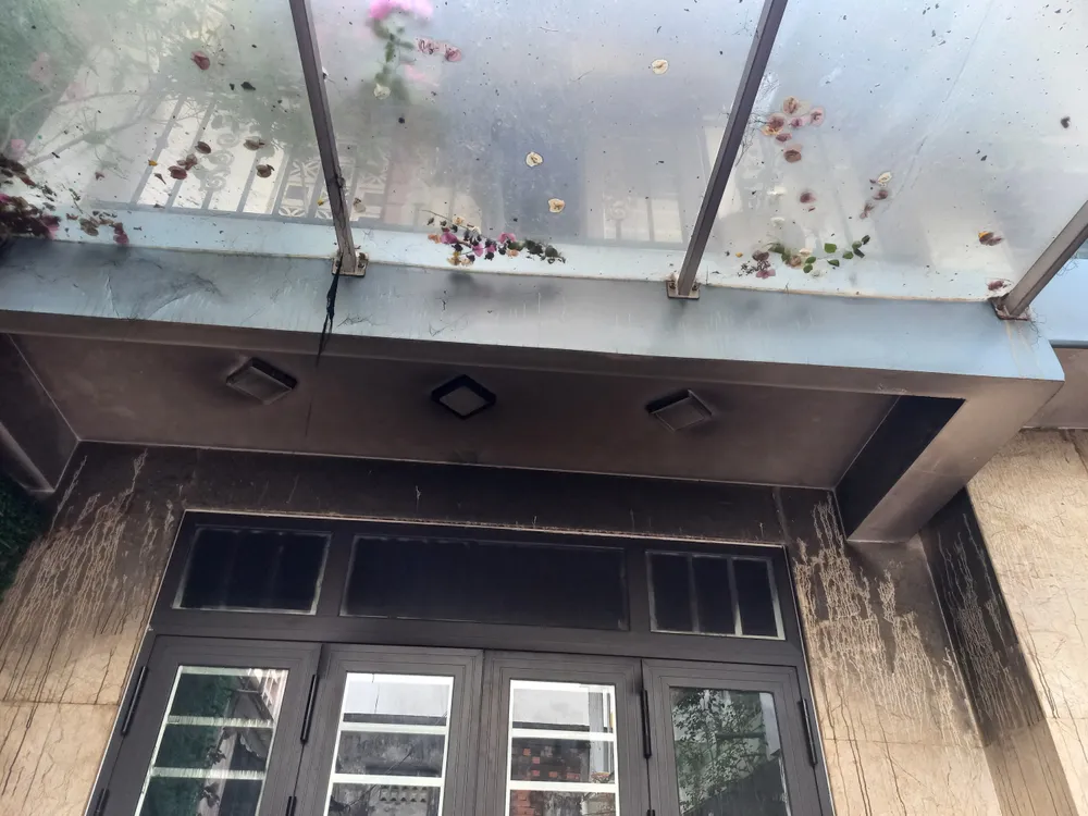 Hiện trường vụ hỏa hoạn thiêu rụi 2 căn nhà liền kề ở Quảng Ngãi ảnh 6