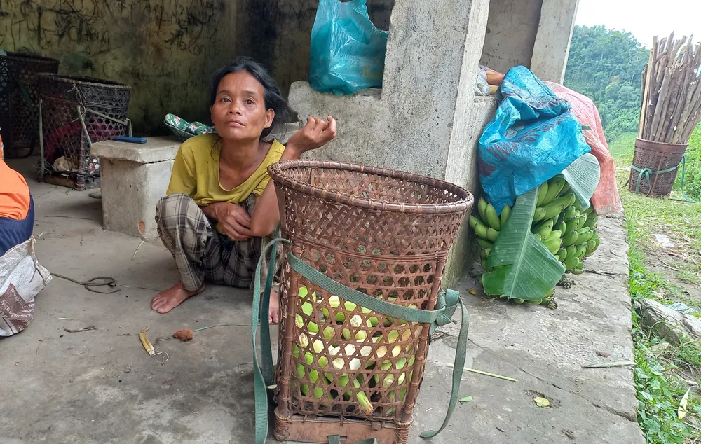 Cuối tuần, đi “chợ” của người Cor trên đỉnh đèo Eo Chim ảnh 6