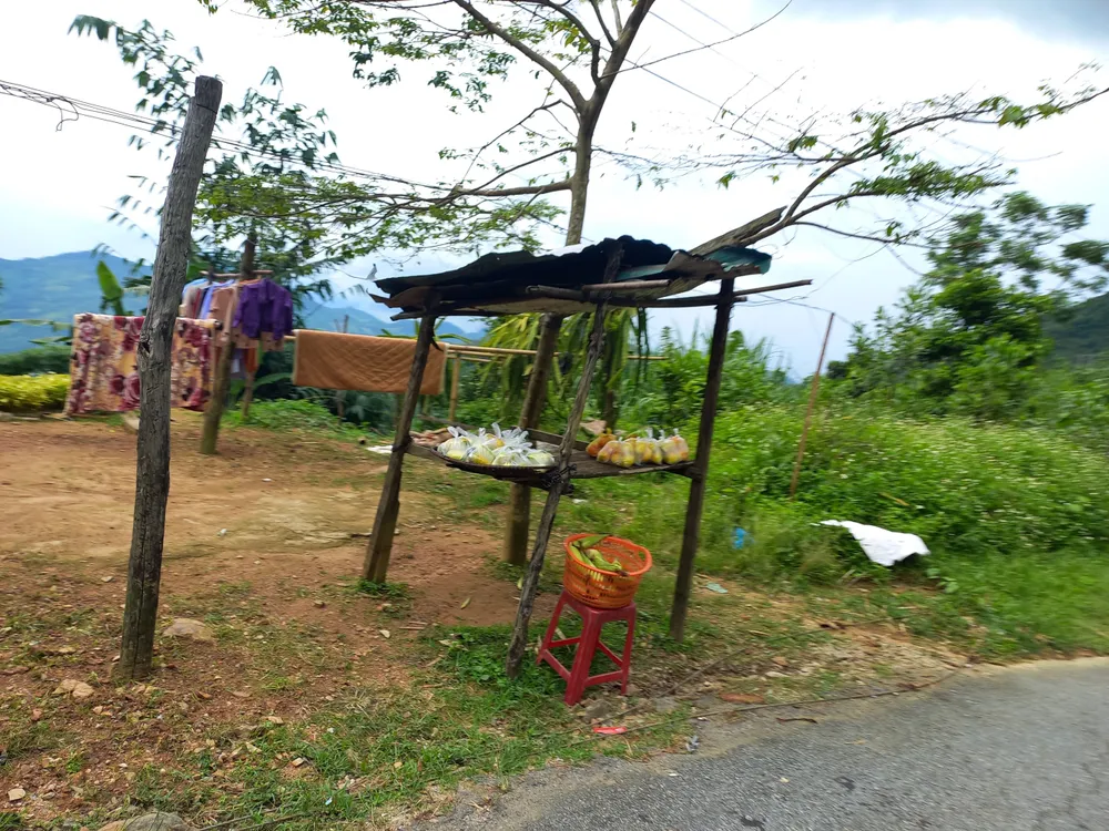 Cuối tuần, đi “chợ” của người Cor trên đỉnh đèo Eo Chim ảnh 15