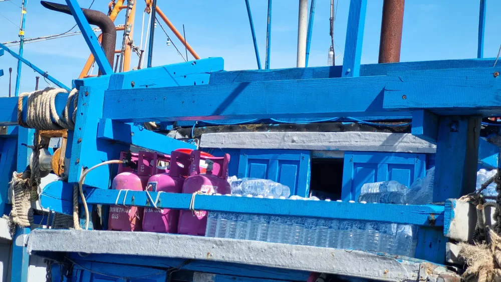 Quảng Ngãi: Ngư dân vươn khơi trở lại sau bão số 4 ảnh 6