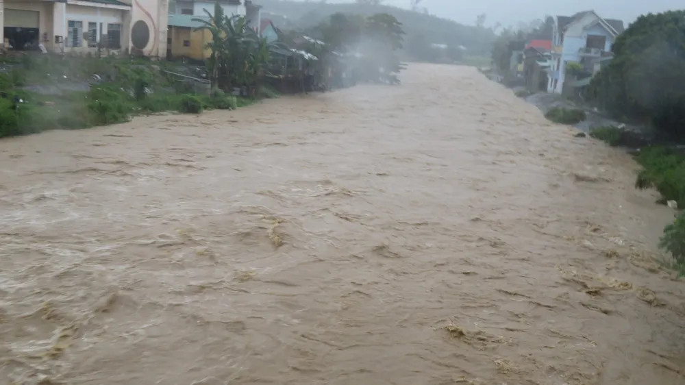 Miền Trung: Khẩn trương chủ động ứng phó với mưa lũ ảnh 8