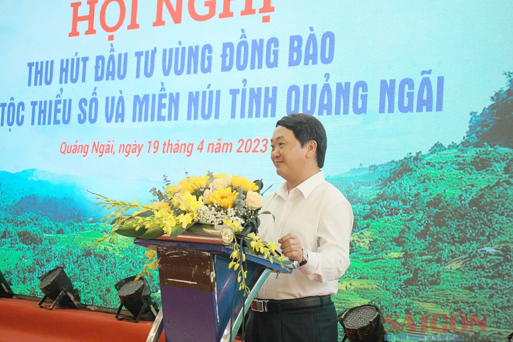 Bộ trưởng, Chủ nhiệm Ủy ban Dân tộc Hầu A Lềnh phát biểu. Ảnh: NGUYỄN TRANG Bộ trưởng, Chủ nhiệm Ủy ban Dân tộc Hầu A Lềnh phát biểu. Ảnh: NGUYỄN TRANG