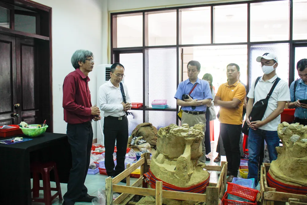 Hiện nay, việc bảo quản mộ chum vẫn là trong các kho lạnh và khép kín của Bảo tàng Tổng hợp tỉnh Quảng Ngãi. Ảnh: NGUYỄN TRANG