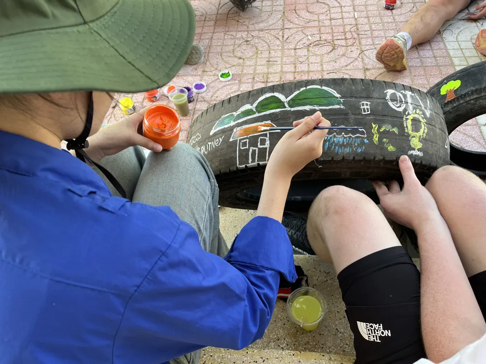 thanh nien pho chau (10).jpg