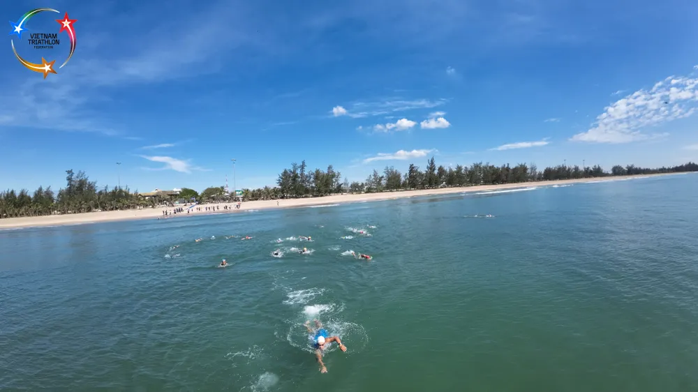 bơi biển mỹ khê