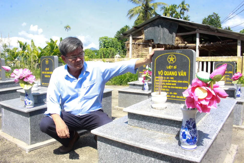 liet si (1 of 1).jpg