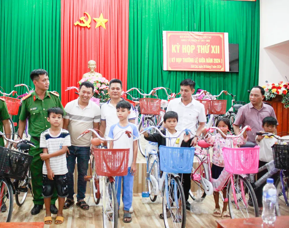 xe dạp 2 (1 of 1).jpg