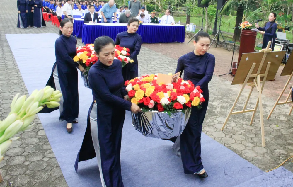 son my 4 (1 of 1).jpg