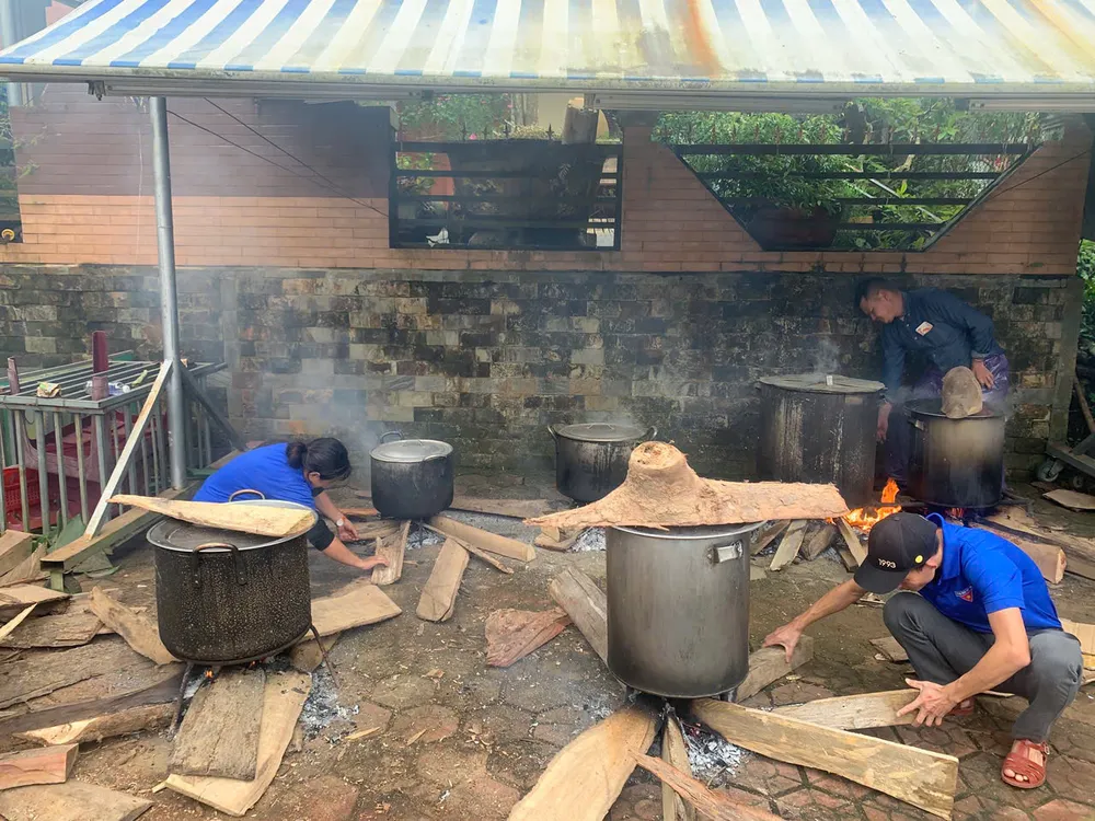 bánh chưng trà bồng (2).jpg