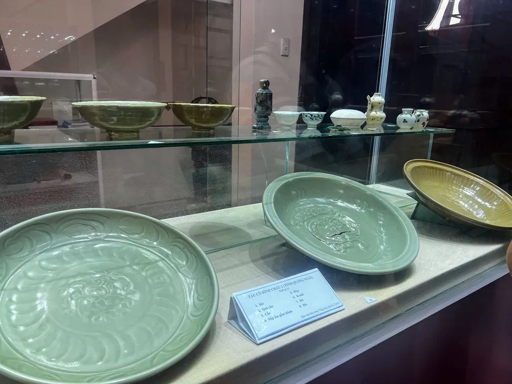 tau co 1 (1 of 1).jpg