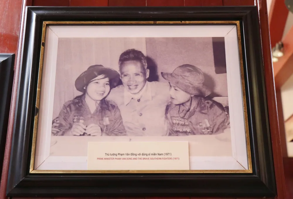 cố thủ tướng.jpg