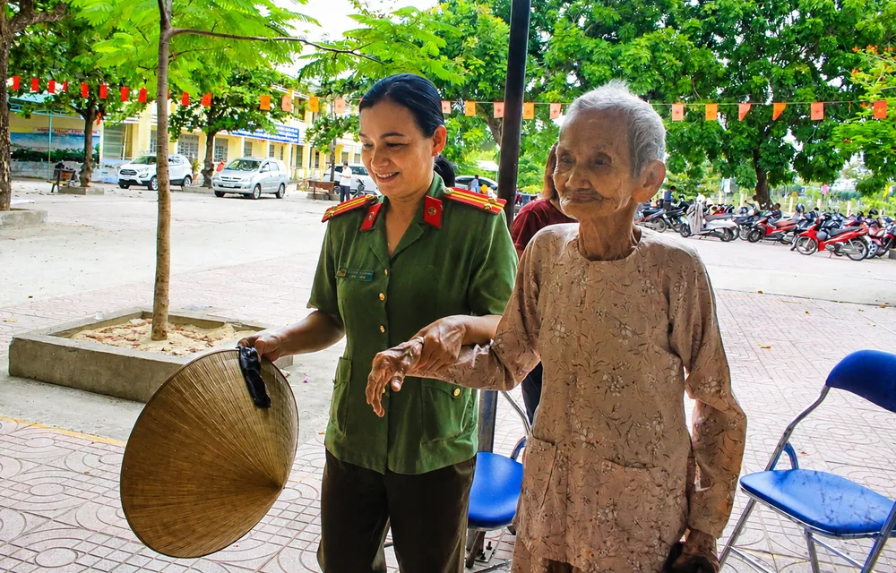 liet si.jpg