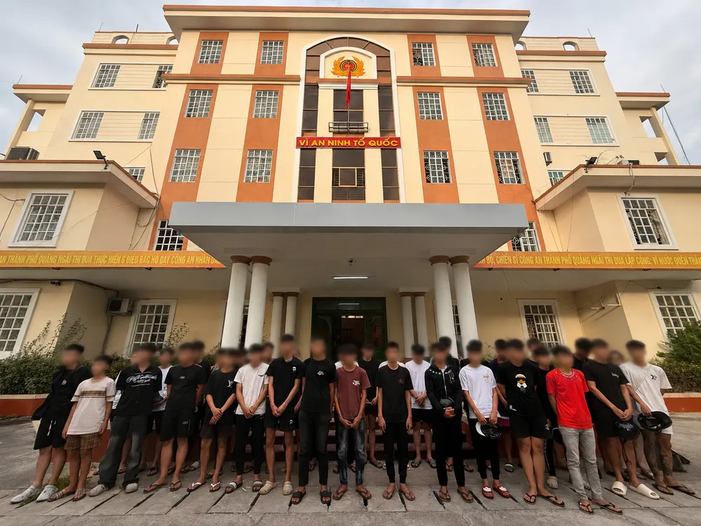 mờ mặt.jpg