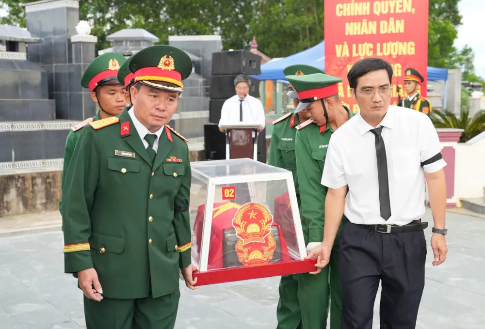 trong quoc (3).jpg