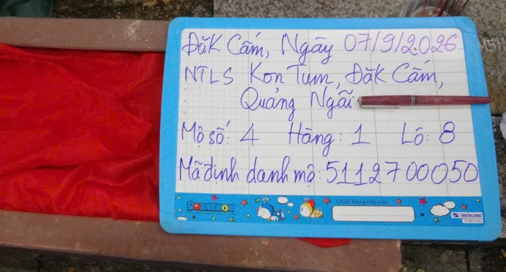 BA CHỈ HUY (2).jpg