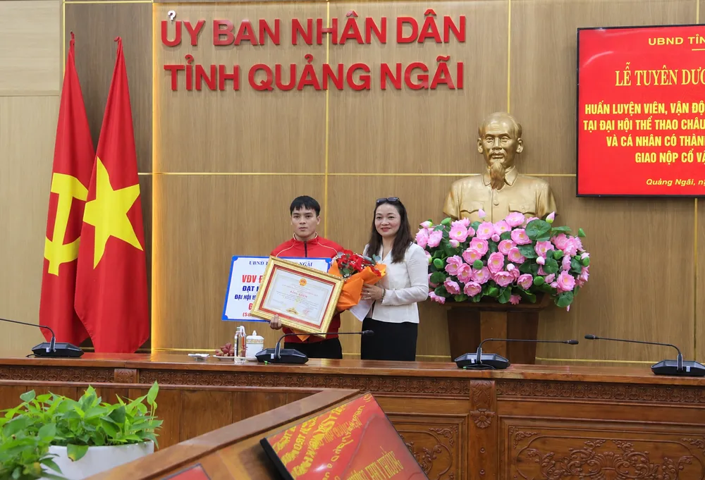 tang qua vdv.jpg