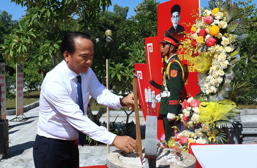 ẢNH 5- ĐOÀN ĐÀ NẴNG -ẢNH N.Đ.jpg