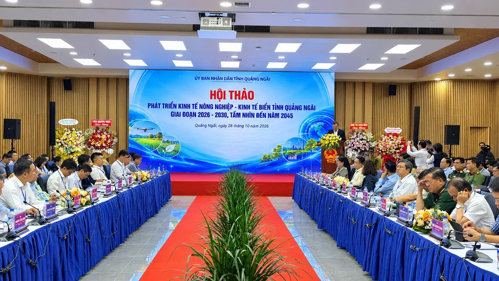 quang cảnh hội thảo.jpg