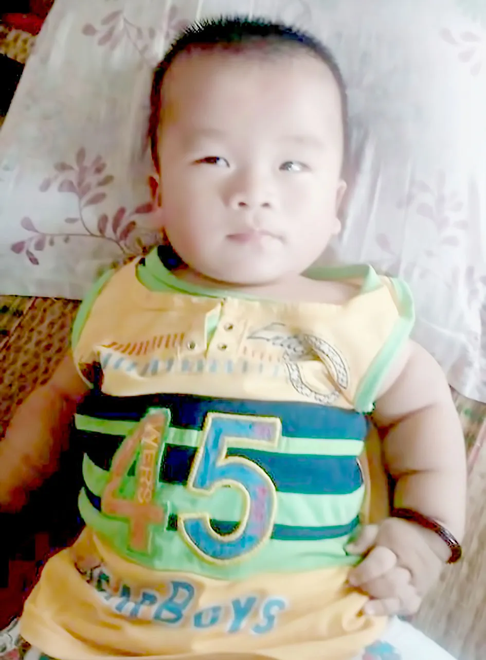 Mẹ đơn thân nuôi con 11 tháng tuổi mắc bệnh hiểm ảnh 1