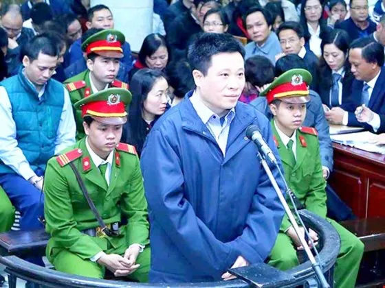 Cựu chủ tịch Oceanbank “dính” thêm tội tham ô tài sản ảnh 1