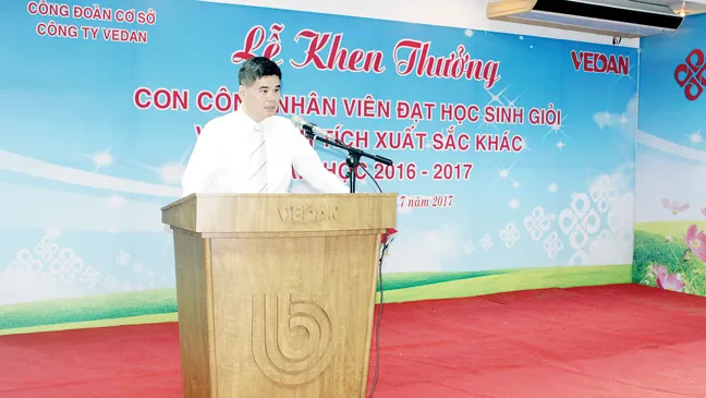 Công ty Vedan Việt Nam biểu dương khen thưởng 700 con em công nhân viên có thành tích xuất sắc trong ảnh 1