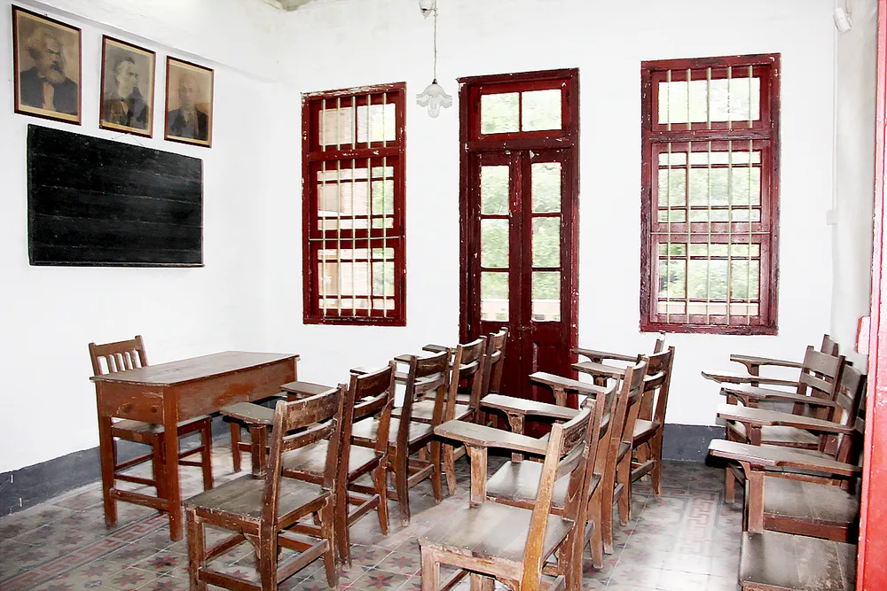 Giáo dục đạo đức cách mạng cho cán bộ, đảng viên ảnh 1