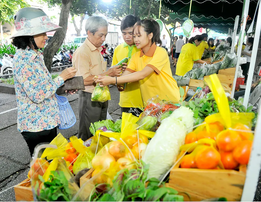 Phiên chợ kết nối cung - cầu nông sản an toàn ảnh 1