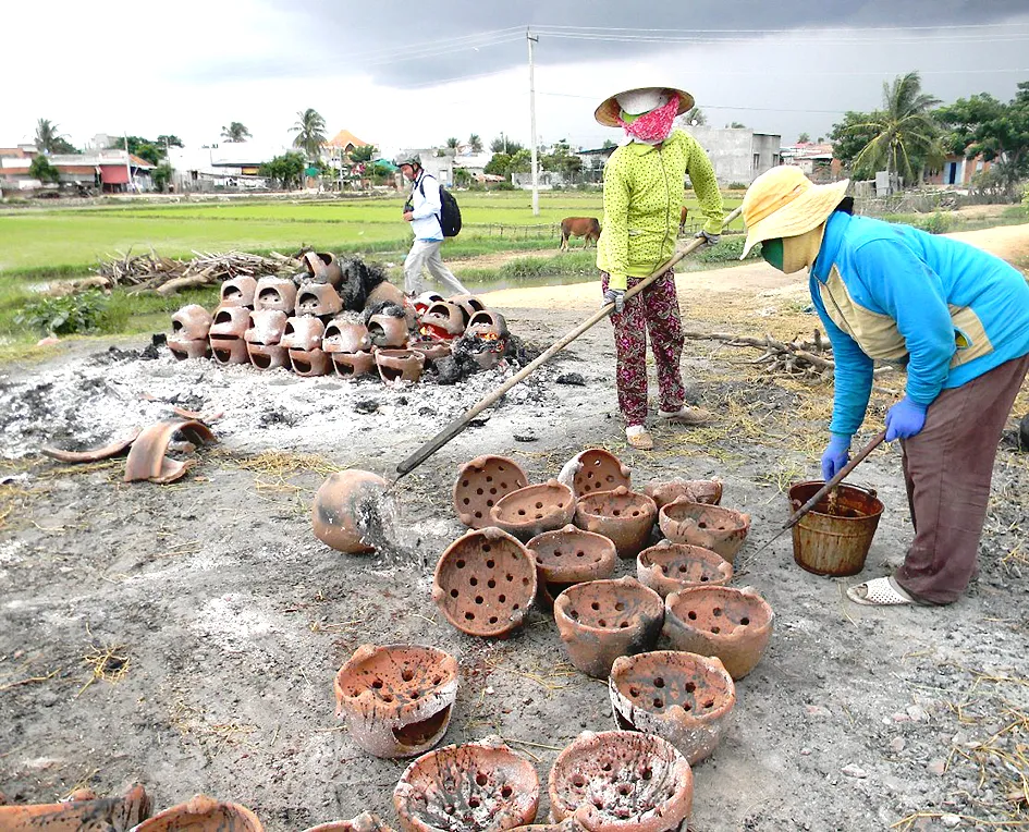 Đến Bình Đức ngắm gốm Gọ  ảnh 1