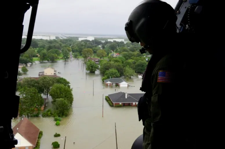 Siêu bão Harvey trút xuống Texas 34.000 tỷ lít nước  ​ ảnh 3