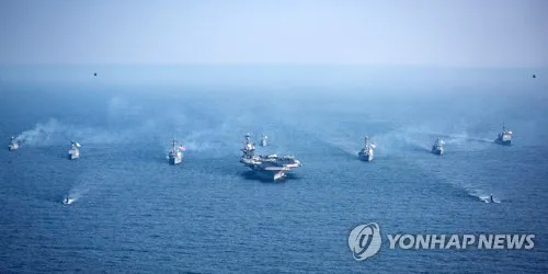 Mỹ sẽ đưa tàu sân bay tới bán đảo Triều Tiên vào tháng tới ảnh 1