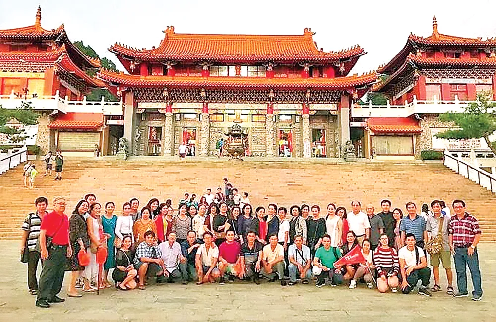 Du khách TST Tourist đi tour Đài Loan