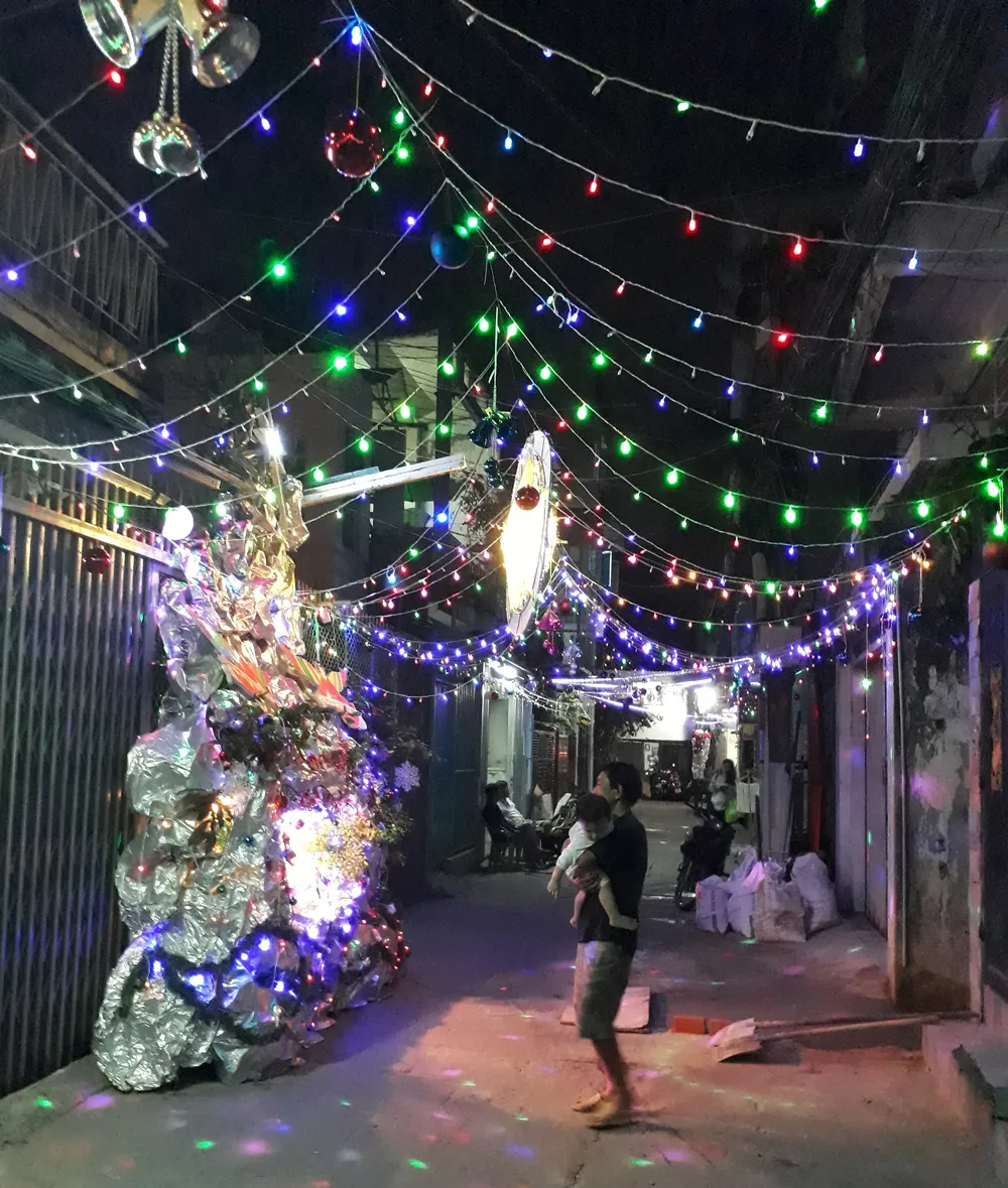 Mùa Giáng sinh ấm áp ở xóm đạo ảnh 1