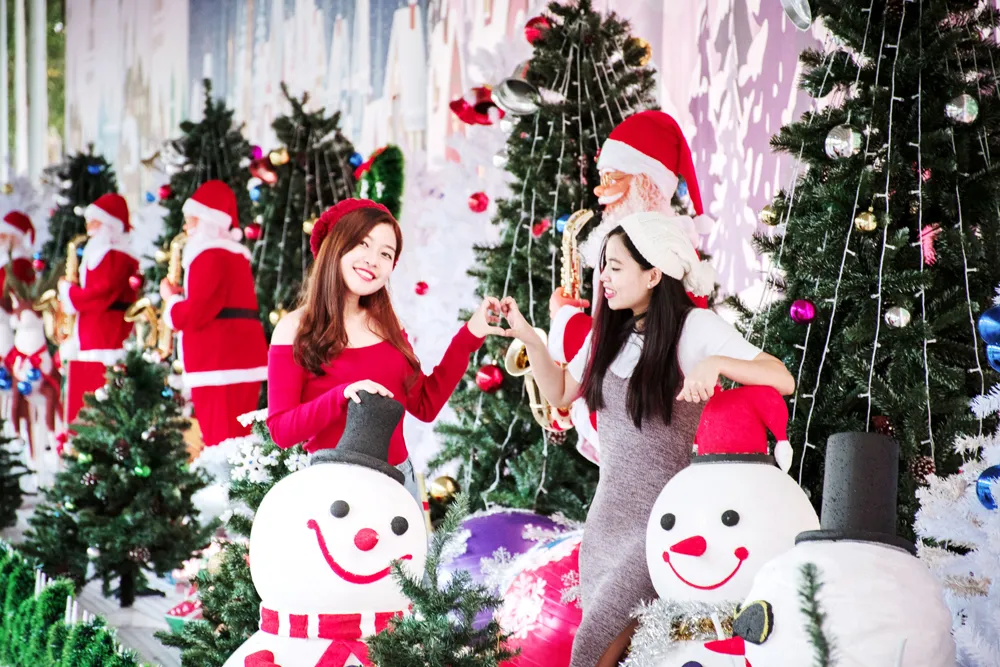 Mùa Giáng sinh - nồng ấm, yêu thương ảnh 1