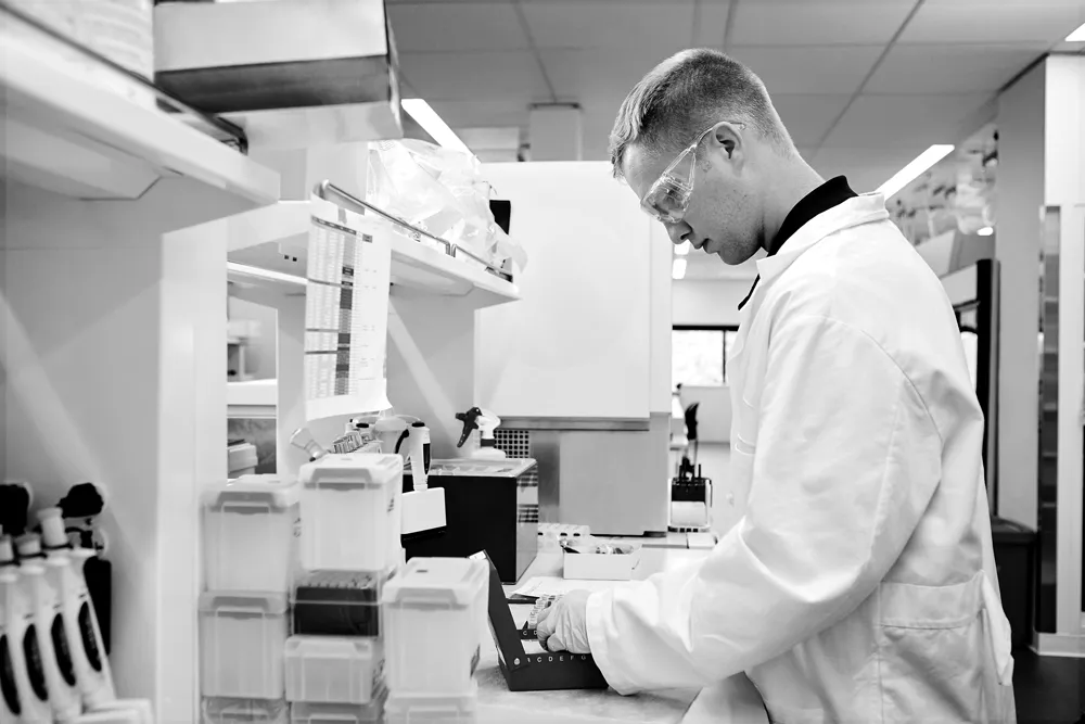 Làm gì để phòng ngừa đề kháng kháng sinh? ảnh 1