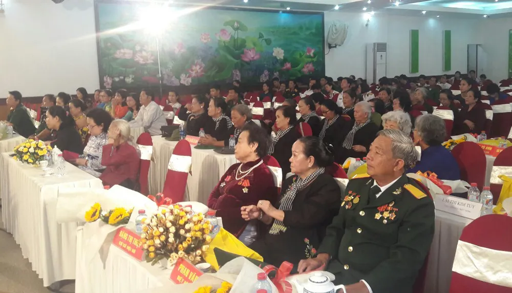 Giao lưu, gặp gỡ nữ biệt động Sài Gòn - Chợ Lớn - Gia Định ảnh 2